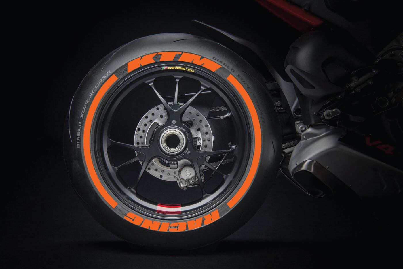 KTM RACING + LIGNES